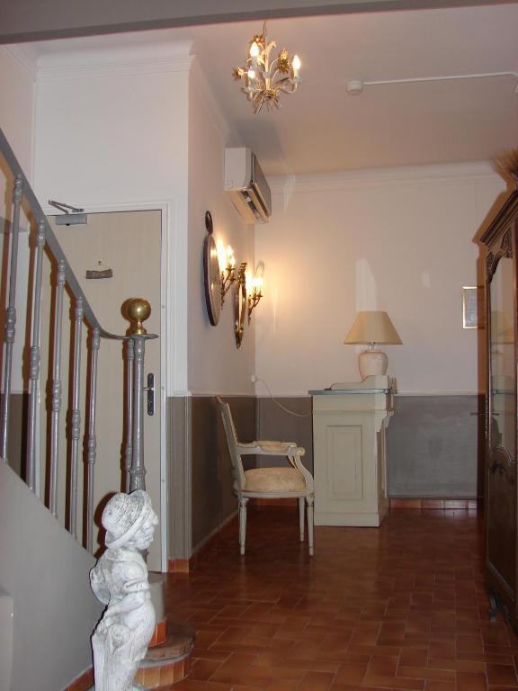 Hotel Le Siecle Mazan Exterior foto